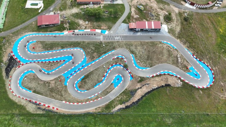 vista aerea del circuito de karts accionmartinamor